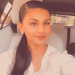 Meet your Posher, Priya